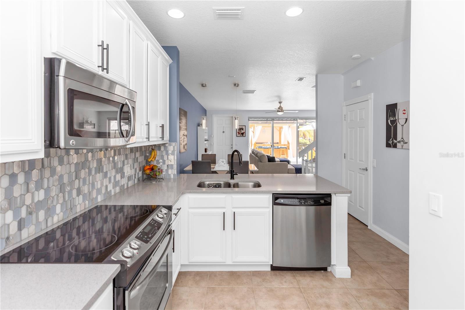 8418 LEATHERLEAF LN, ORLANDO, FL, 32827