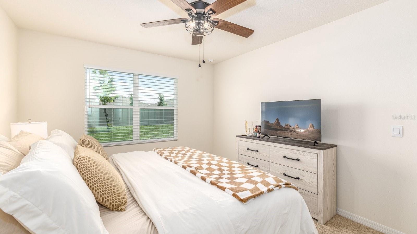 5208 GREENHEART AVE, MOUNT DORA, FL, 32757