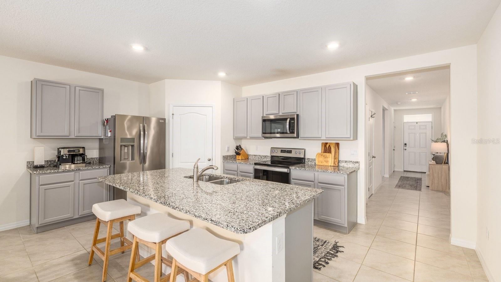 5208 GREENHEART AVE, MOUNT DORA, FL, 32757