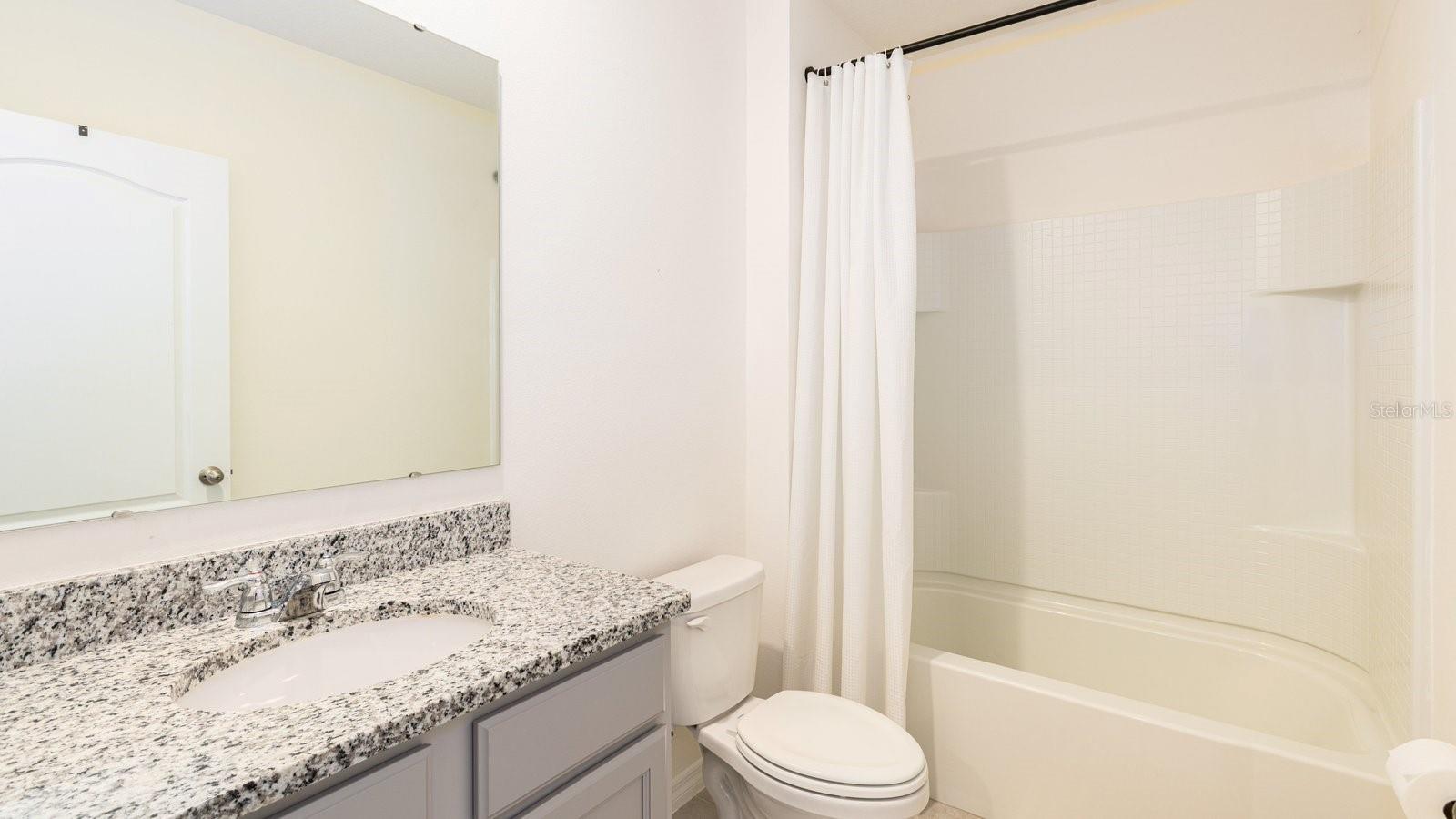 5208 GREENHEART AVE, MOUNT DORA, FL, 32757
