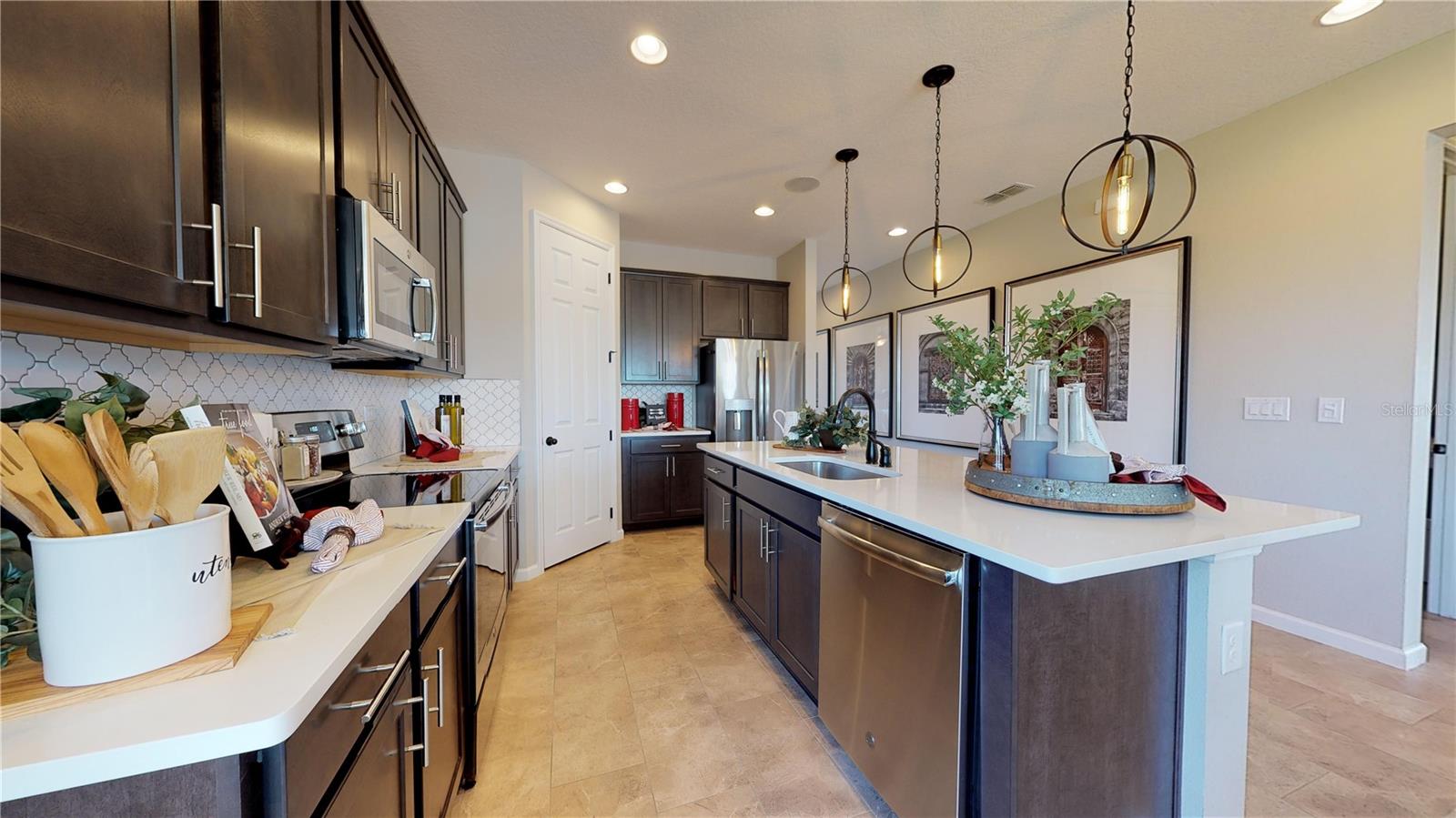 198 ENCLAVE AVE, PALM COAST, FL, 32164