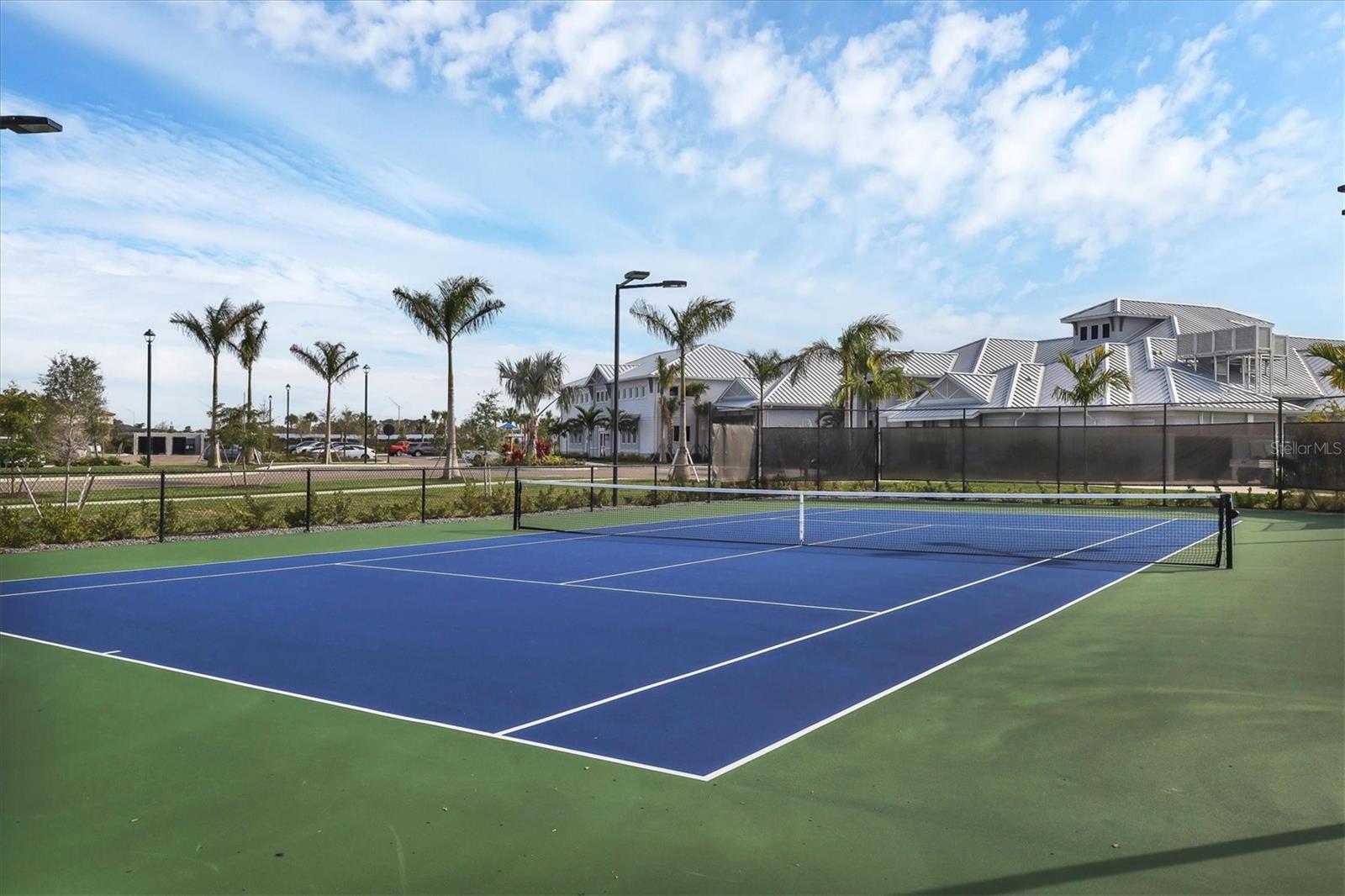 15909 TRADEWIND TER, LAKEWOOD RANCH, FL, 34211