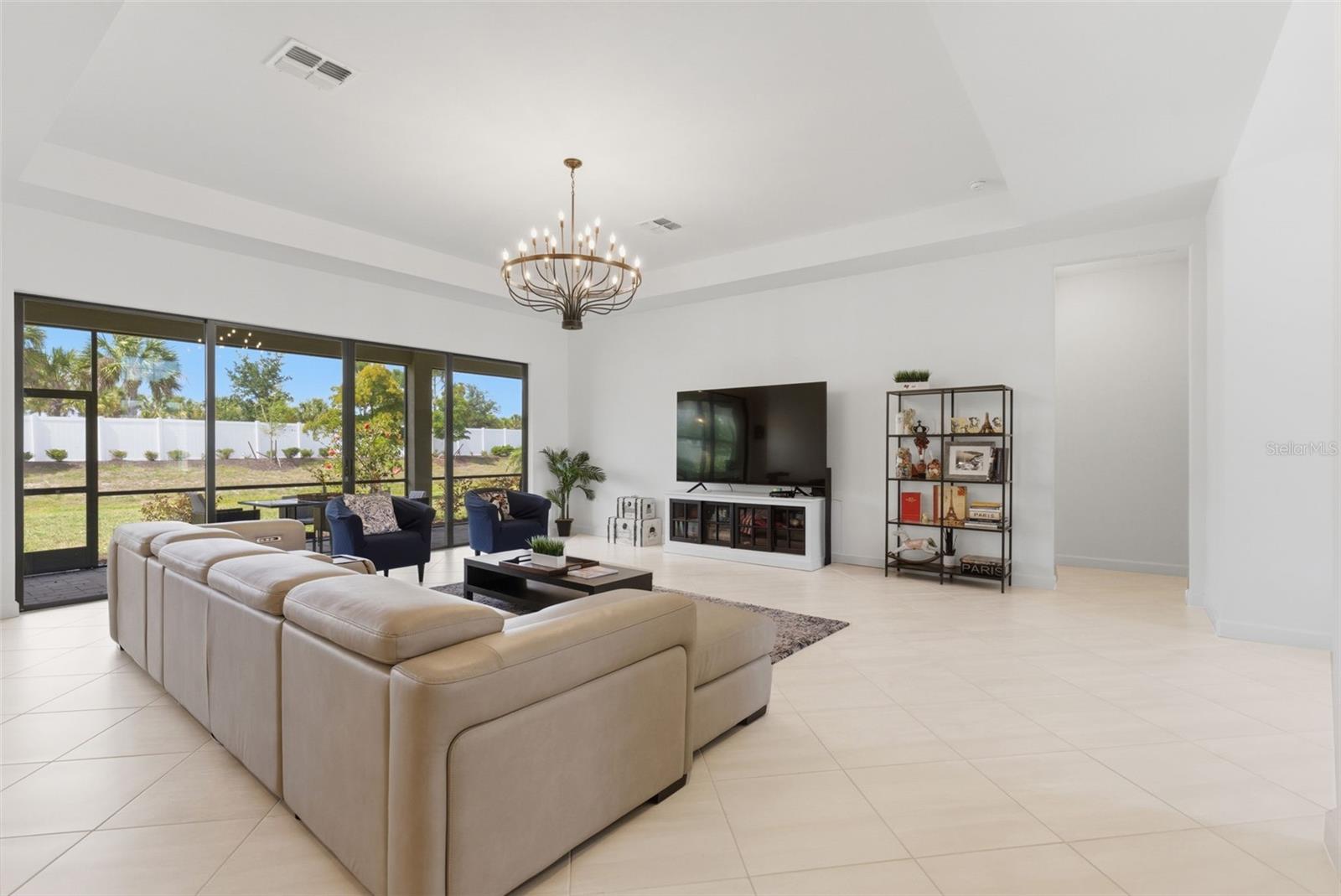 15909 TRADEWIND TER, LAKEWOOD RANCH, FL, 34211