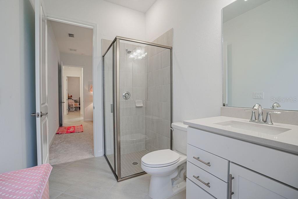 15909 TRADEWIND TER, LAKEWOOD RANCH, FL, 34211