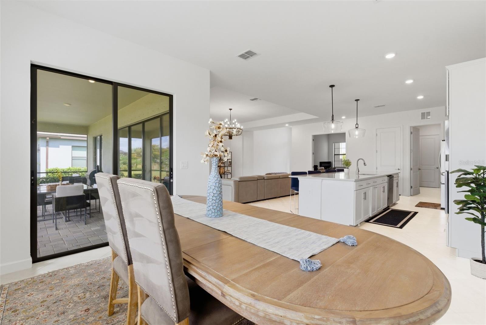 15909 TRADEWIND TER, LAKEWOOD RANCH, FL, 34211