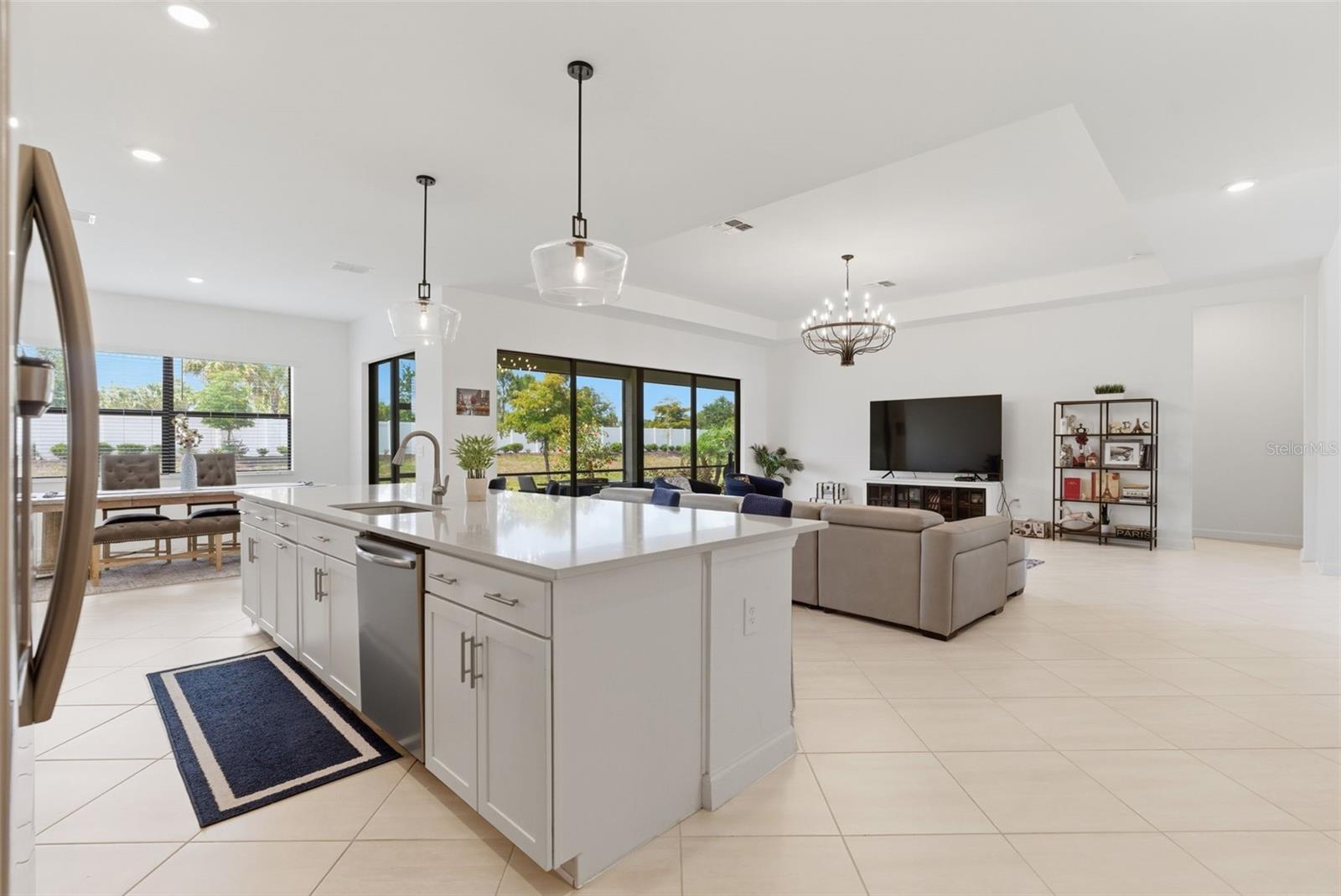 15909 TRADEWIND TER, LAKEWOOD RANCH, FL, 34211