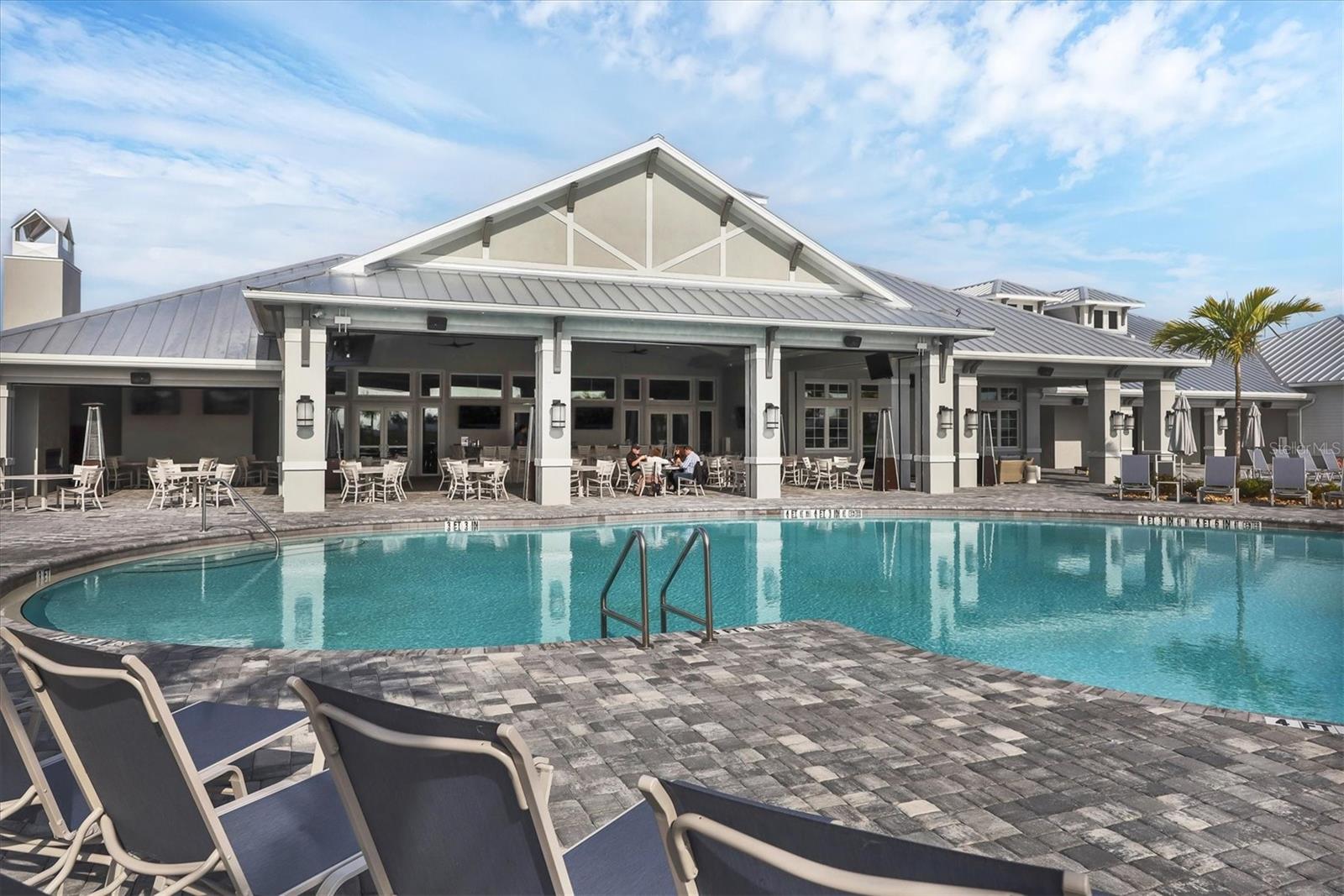 15909 TRADEWIND TER, LAKEWOOD RANCH, FL, 34211