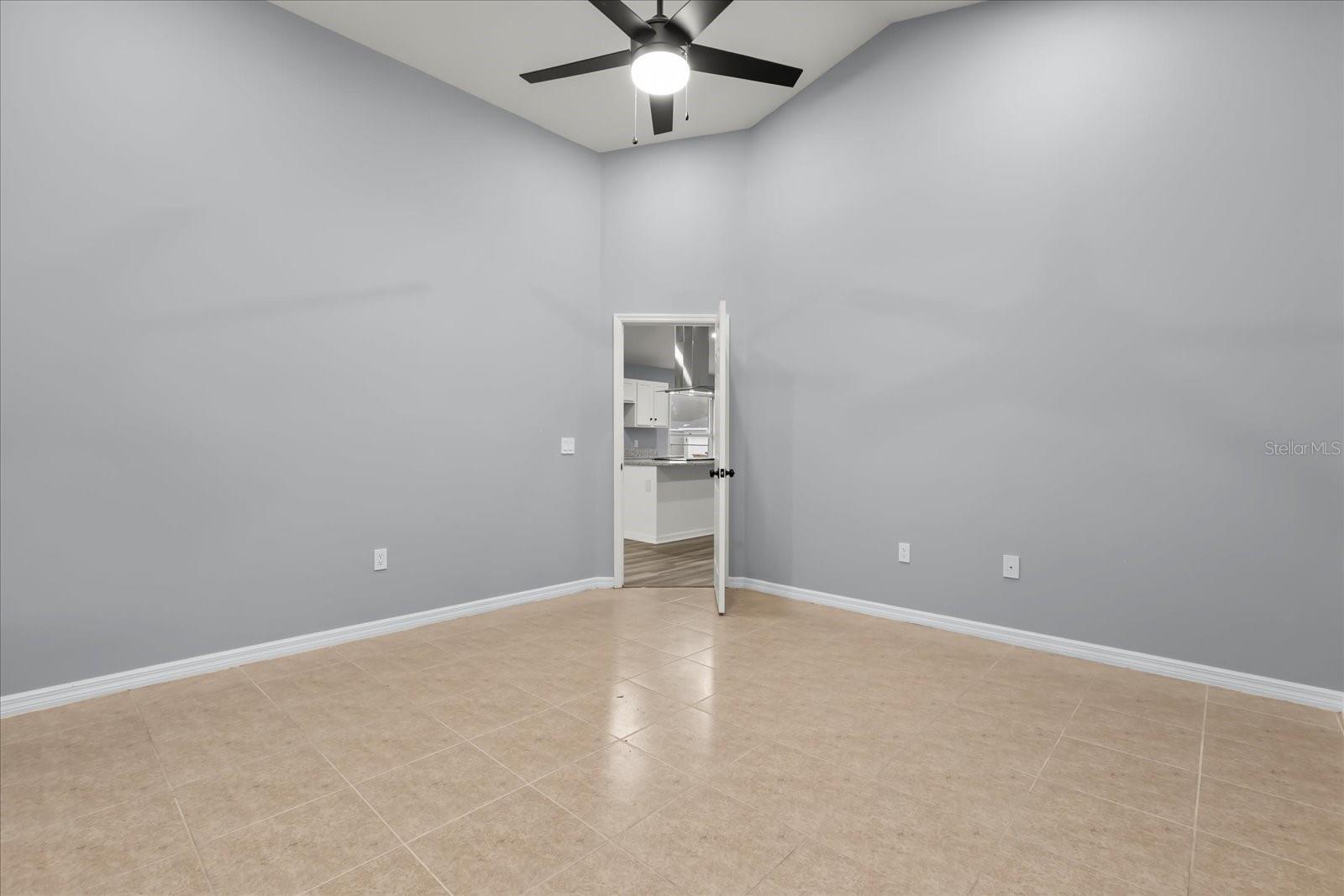 460 MARTIGUES DR, KISSIMMEE, FL, 34759