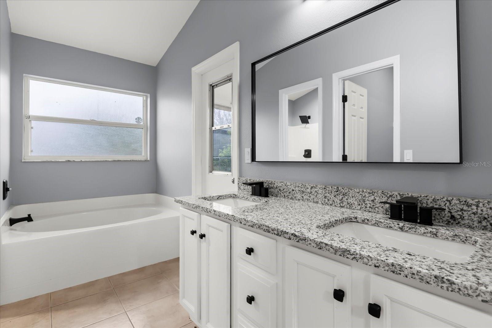 460 MARTIGUES DR, KISSIMMEE, FL, 34759