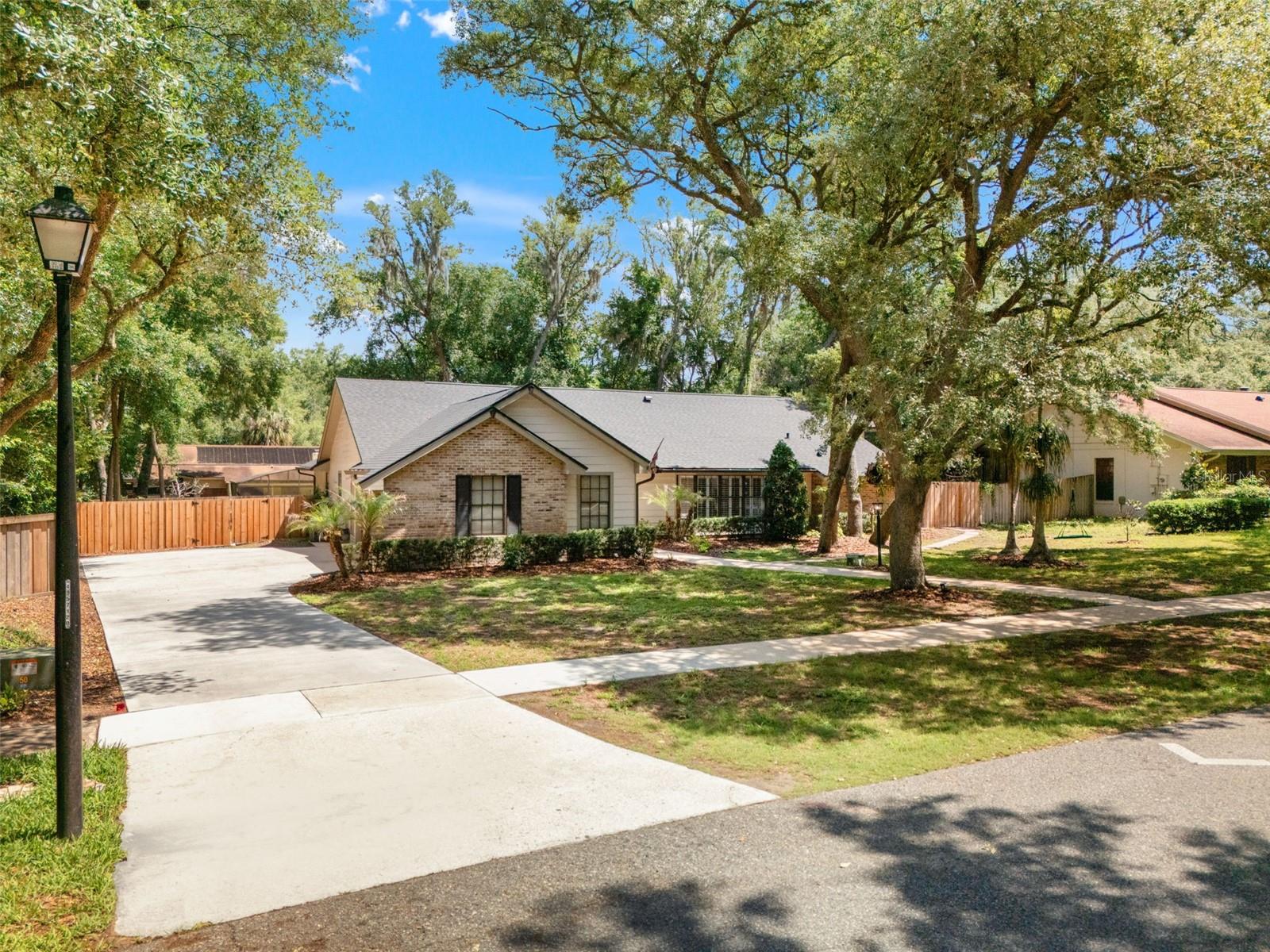 2221 BLUFF OAK ST, APOPKA, FL, 32712