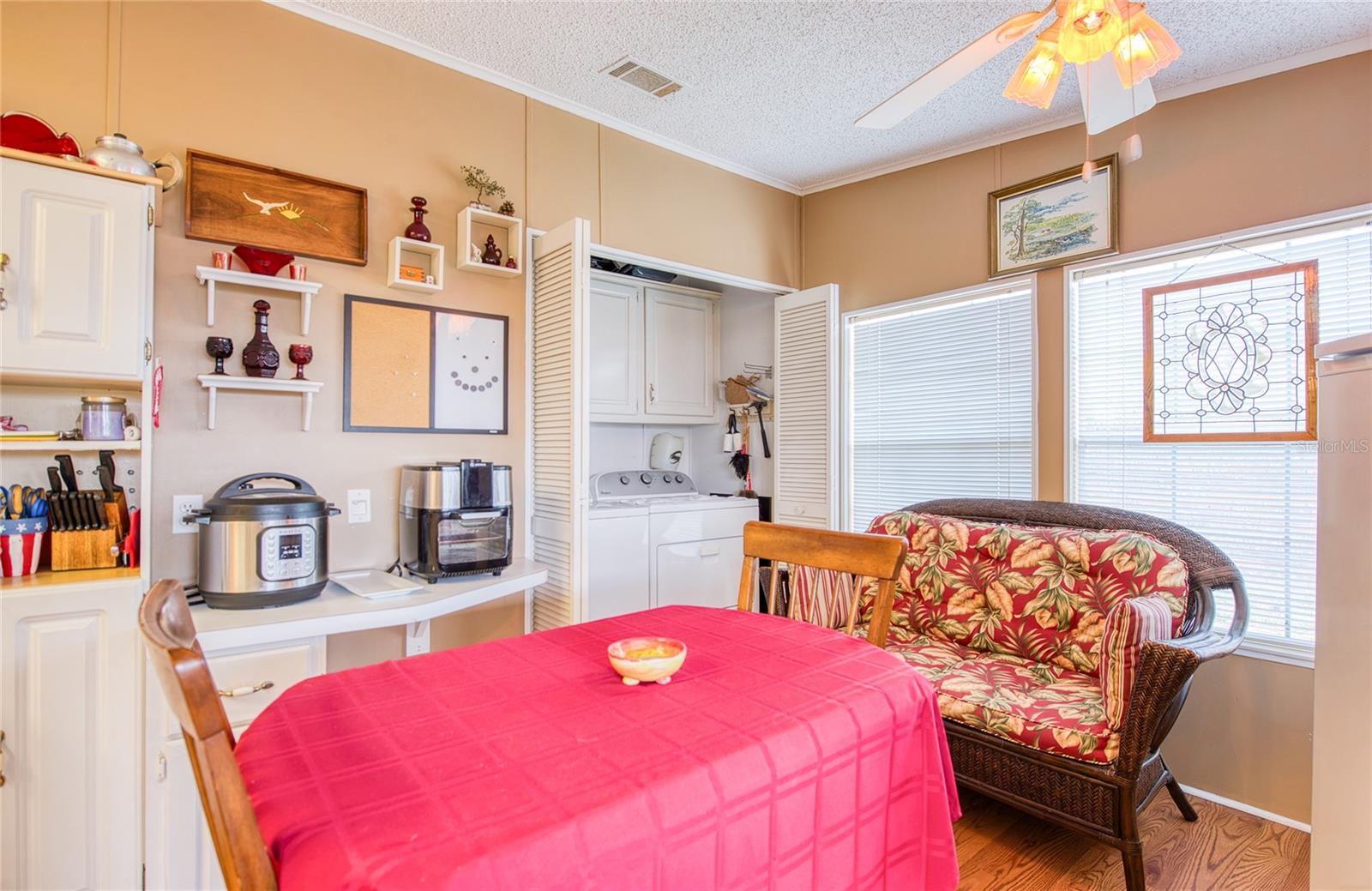 258 PELICAN DR N, OLDSMAR, FL, 34677