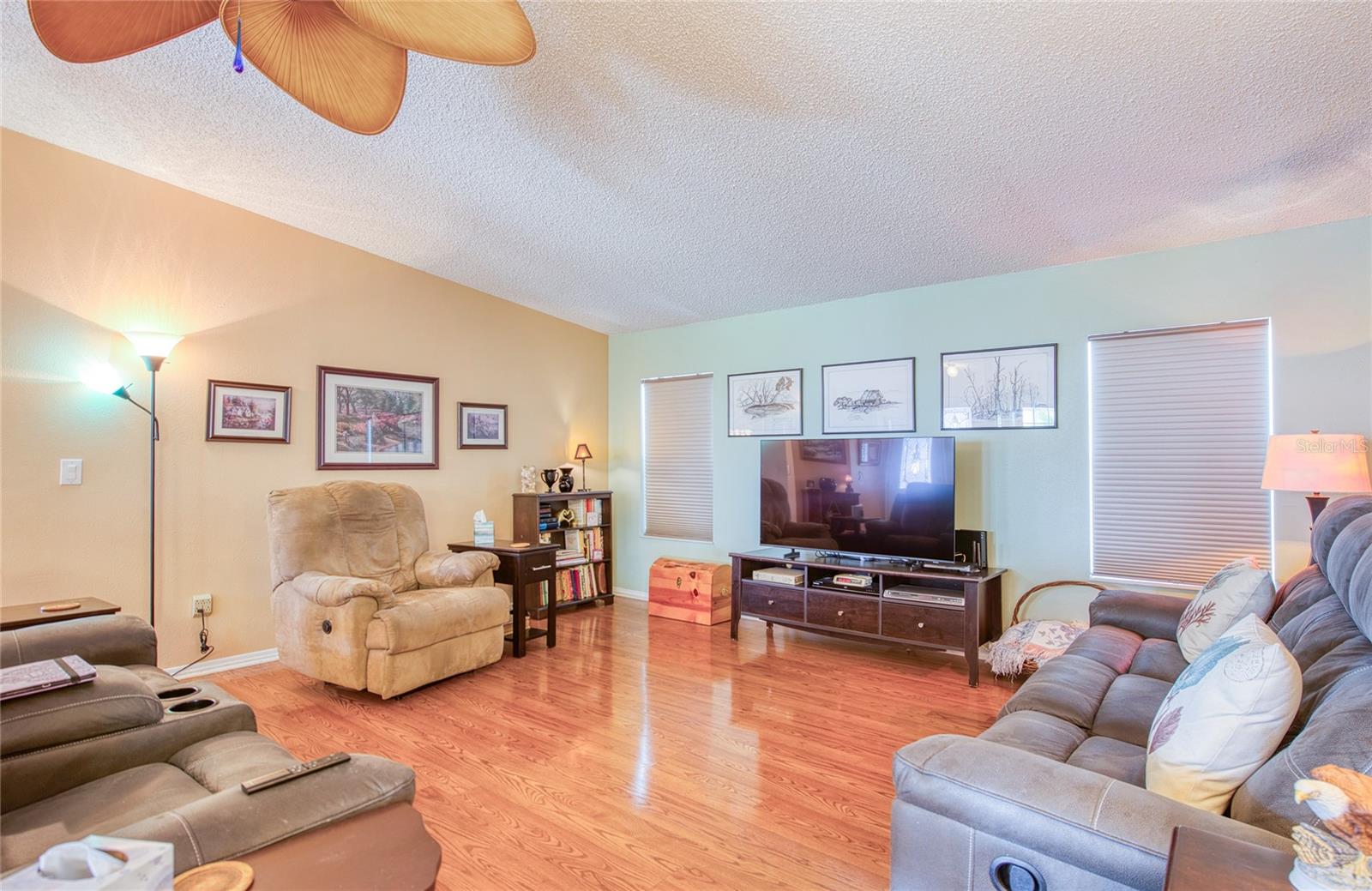 258 PELICAN DR N, OLDSMAR, FL, 34677