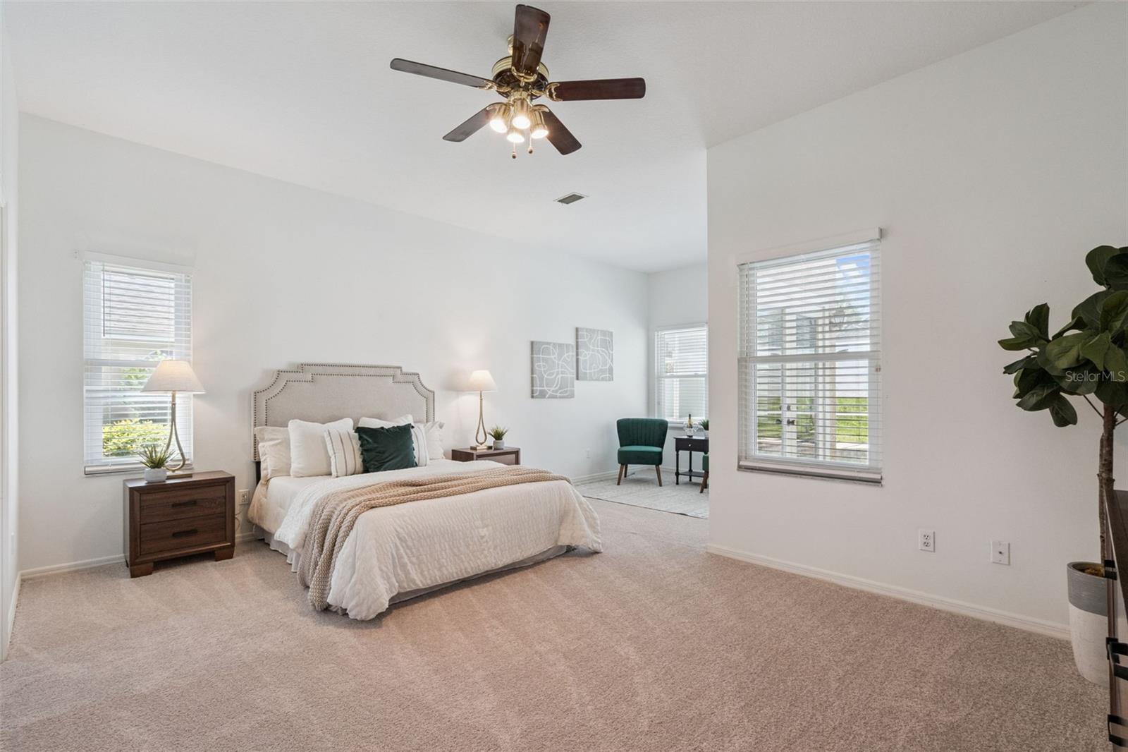 8146 CANYON LAKE CIR, ORLANDO, FL, 32835