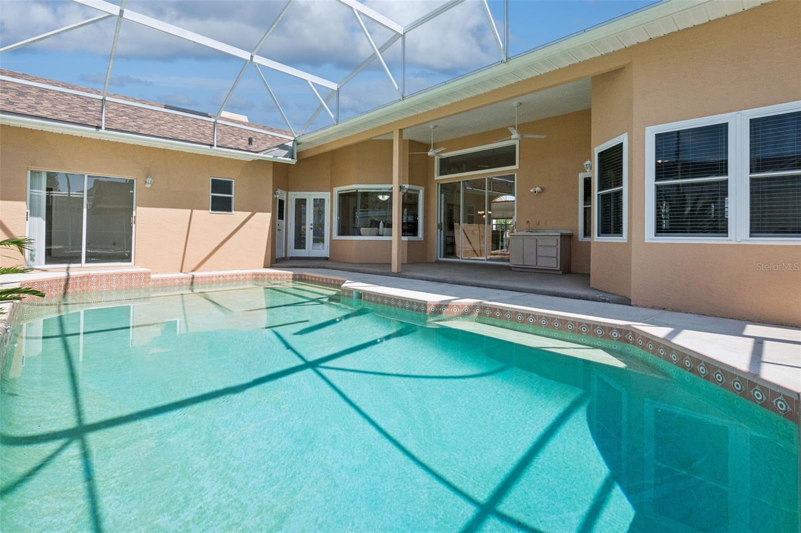 8146 CANYON LAKE CIR, ORLANDO, FL, 32835