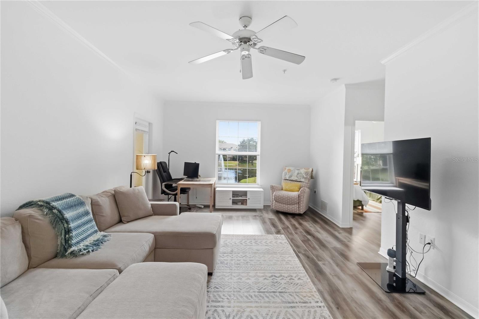 10201 COURTNEY PALMS BLVD #204, TAMPA, FL, 33619