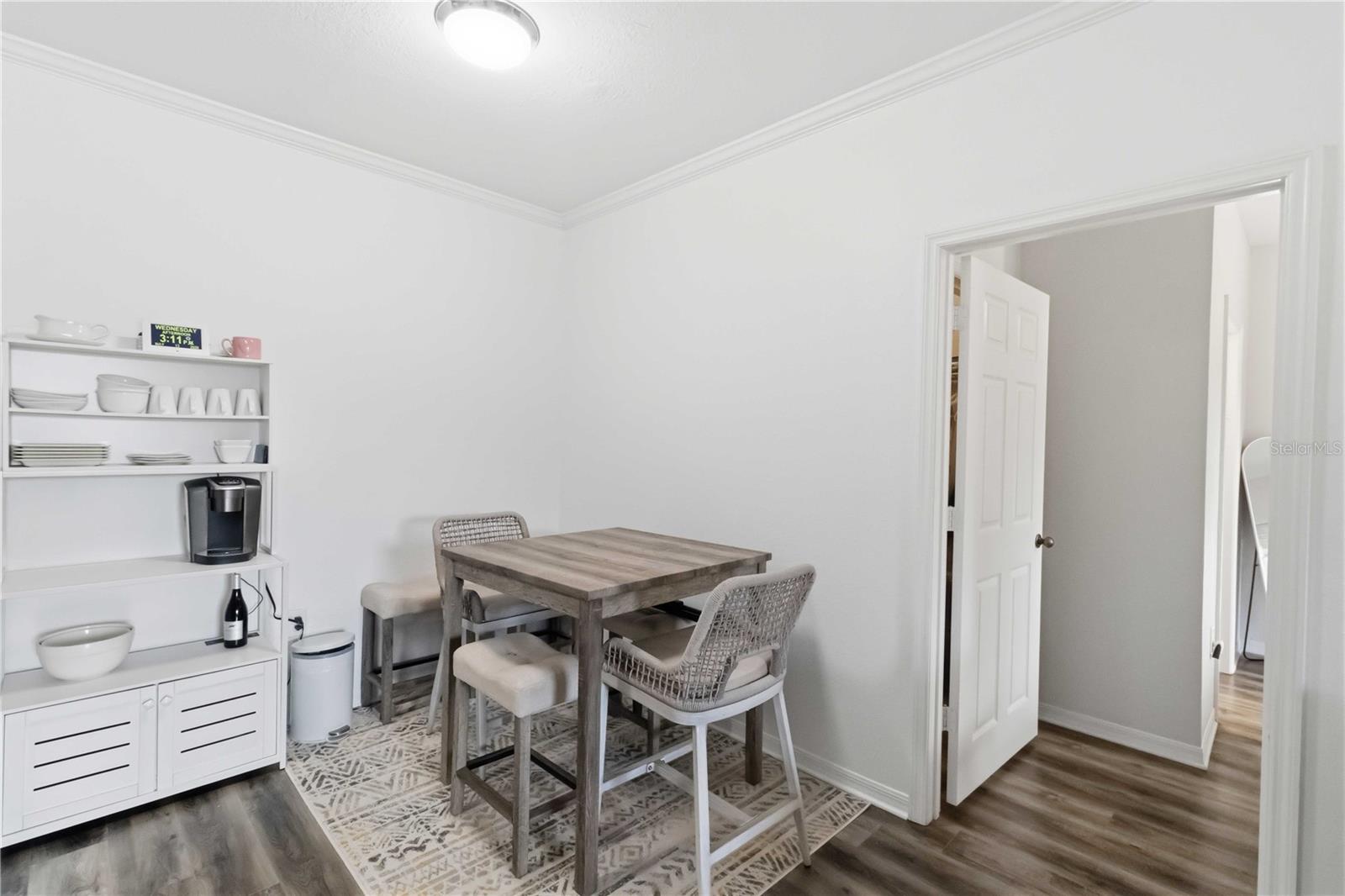 10201 COURTNEY PALMS BLVD #204, TAMPA, FL, 33619