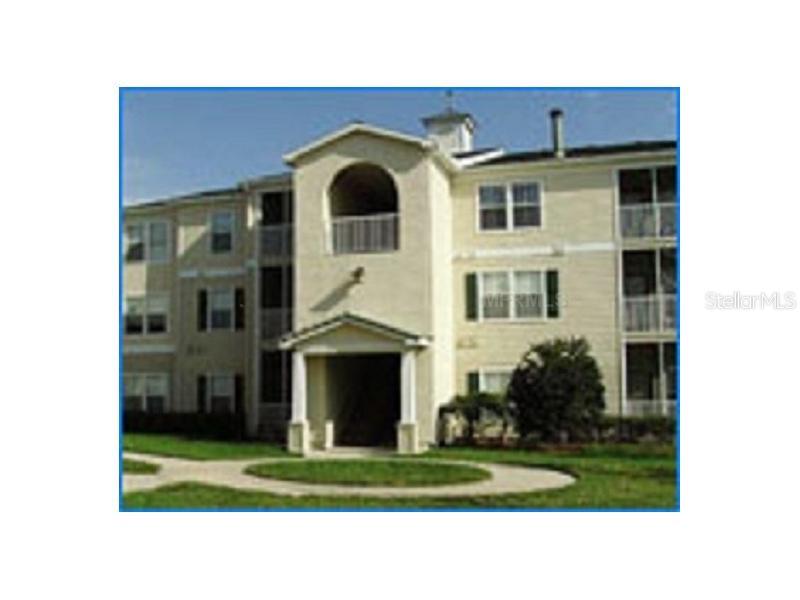 18436 BRIDLE CLUB DR #13, TAMPA, FL, 33647