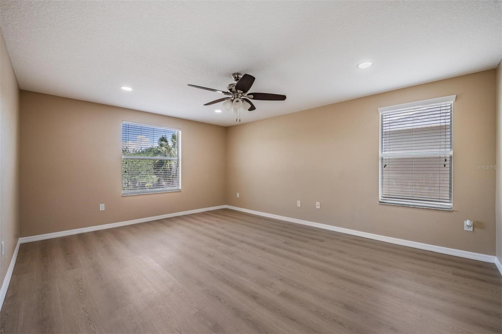 15415 LONG CYPRESS DR, RUSKIN, FL, 33573