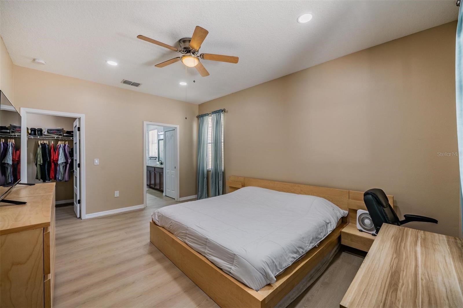 15415 LONG CYPRESS DR, RUSKIN, FL, 33573