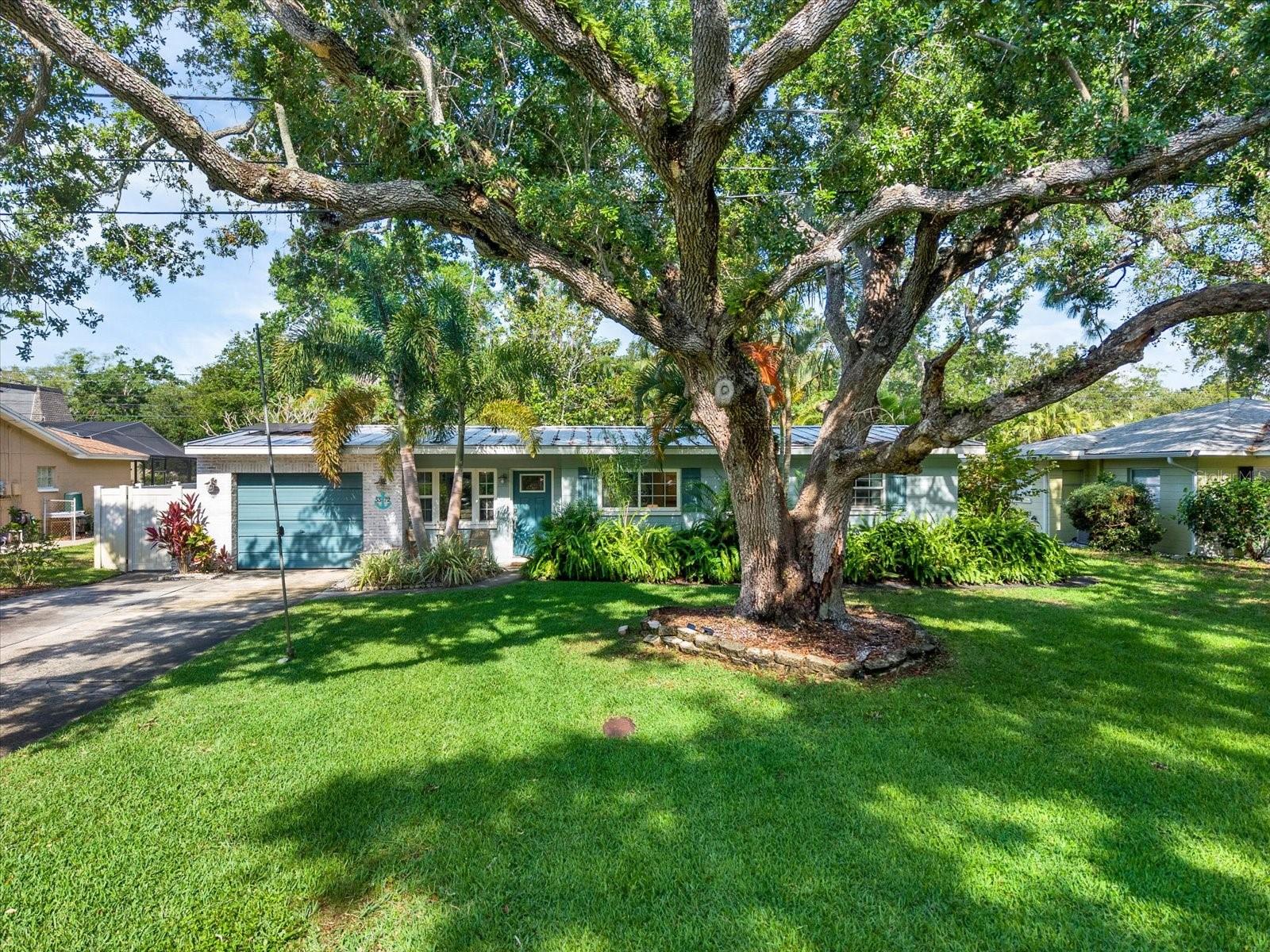 5572 100TH WAY N, ST PETERSBURG, FL, 33708