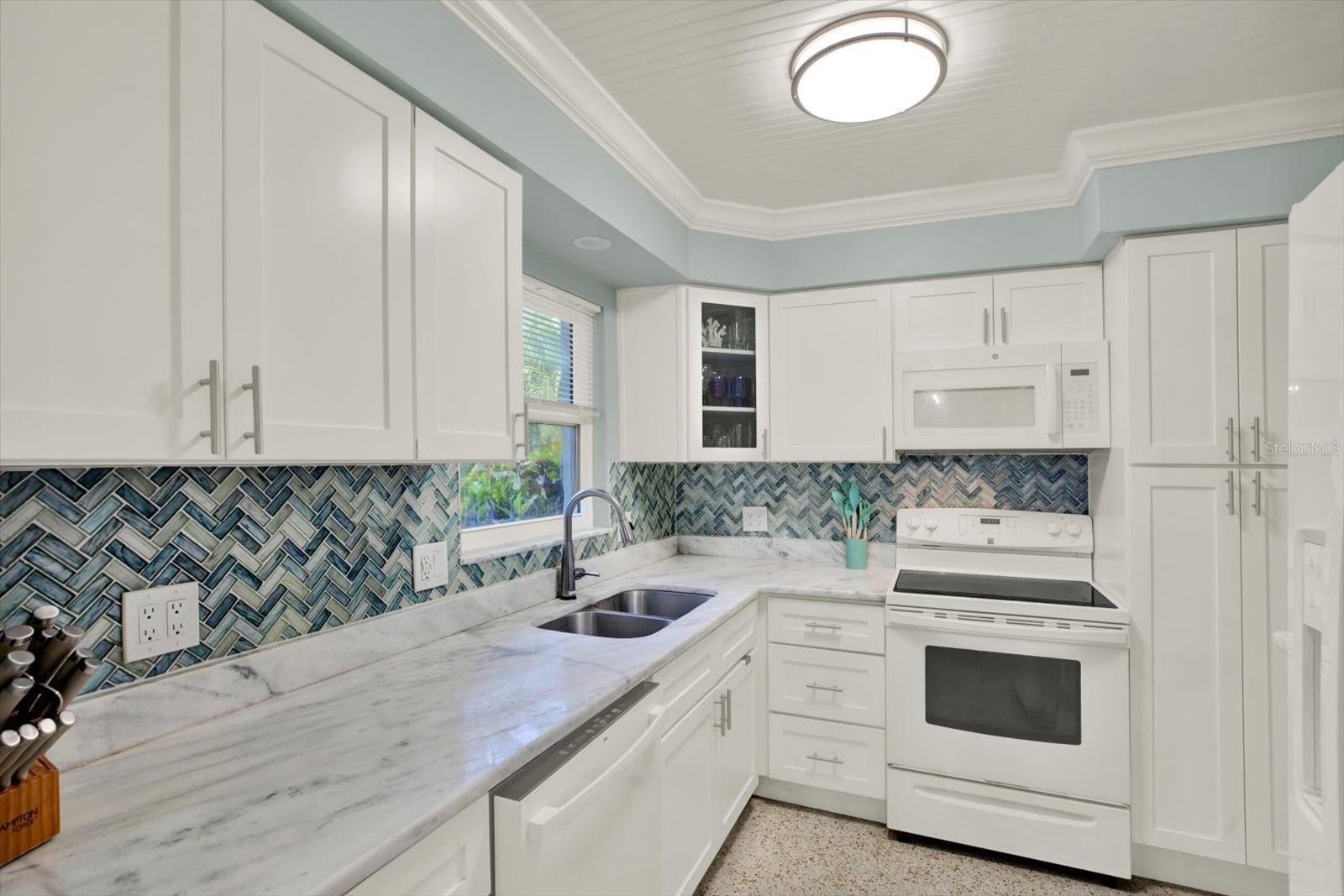 5572 100TH WAY N, ST PETERSBURG, FL, 33708