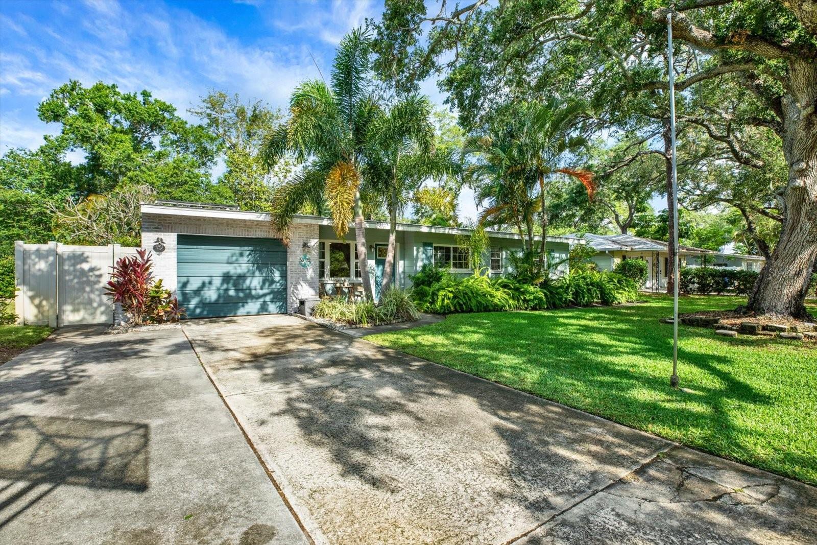 5572 100TH WAY N, ST PETERSBURG, FL, 33708