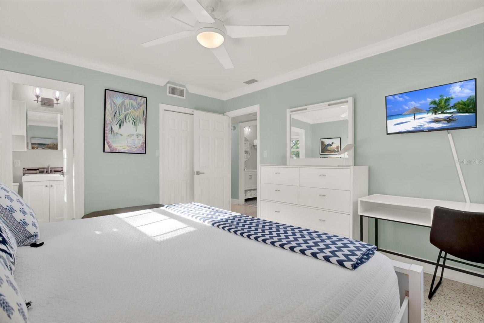 5572 100TH WAY N, ST PETERSBURG, FL, 33708