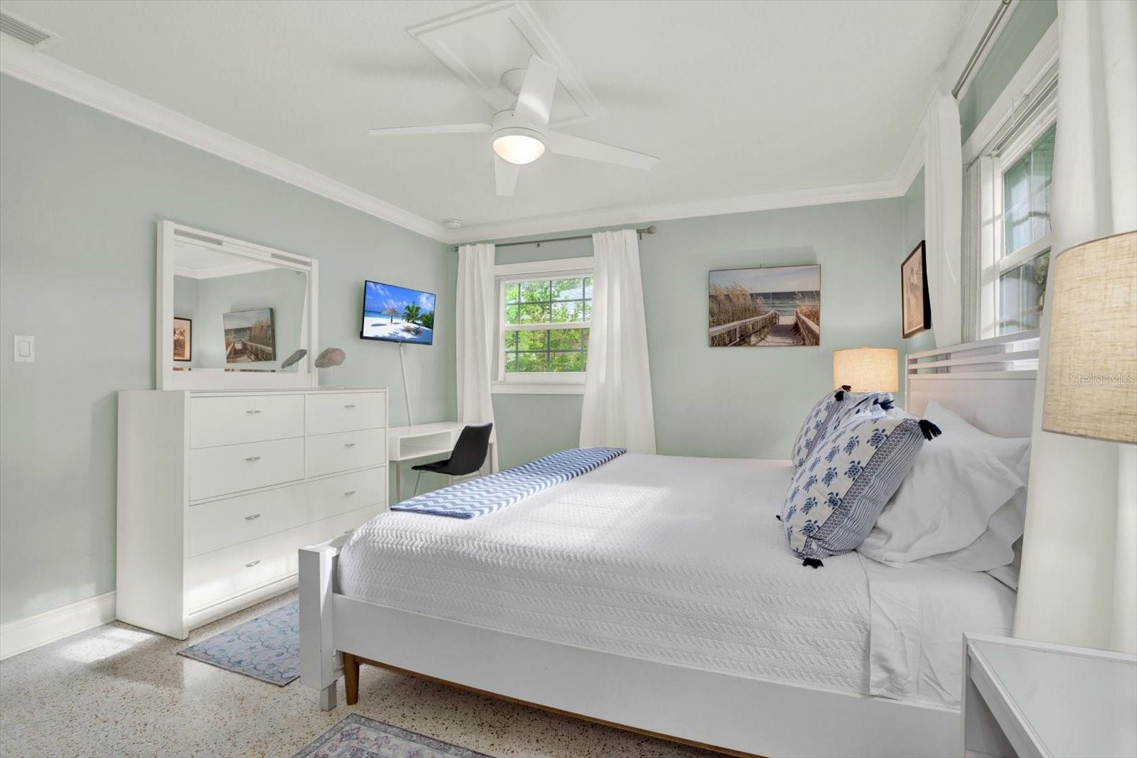 5572 100TH WAY N, ST PETERSBURG, FL, 33708