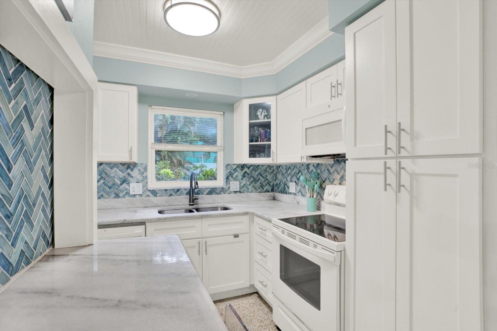 5572 100TH WAY N, ST PETERSBURG, FL, 33708