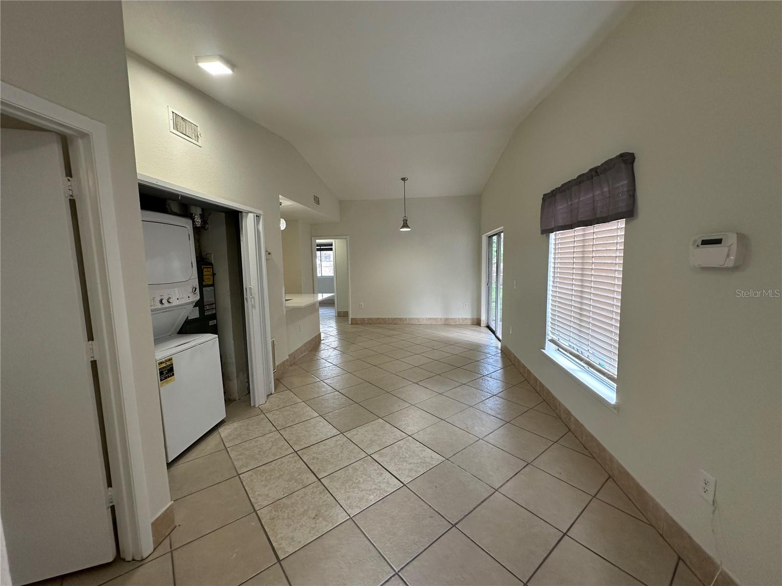 1000 DOLPHIN DR, WINTER GARDEN, FL, 34787