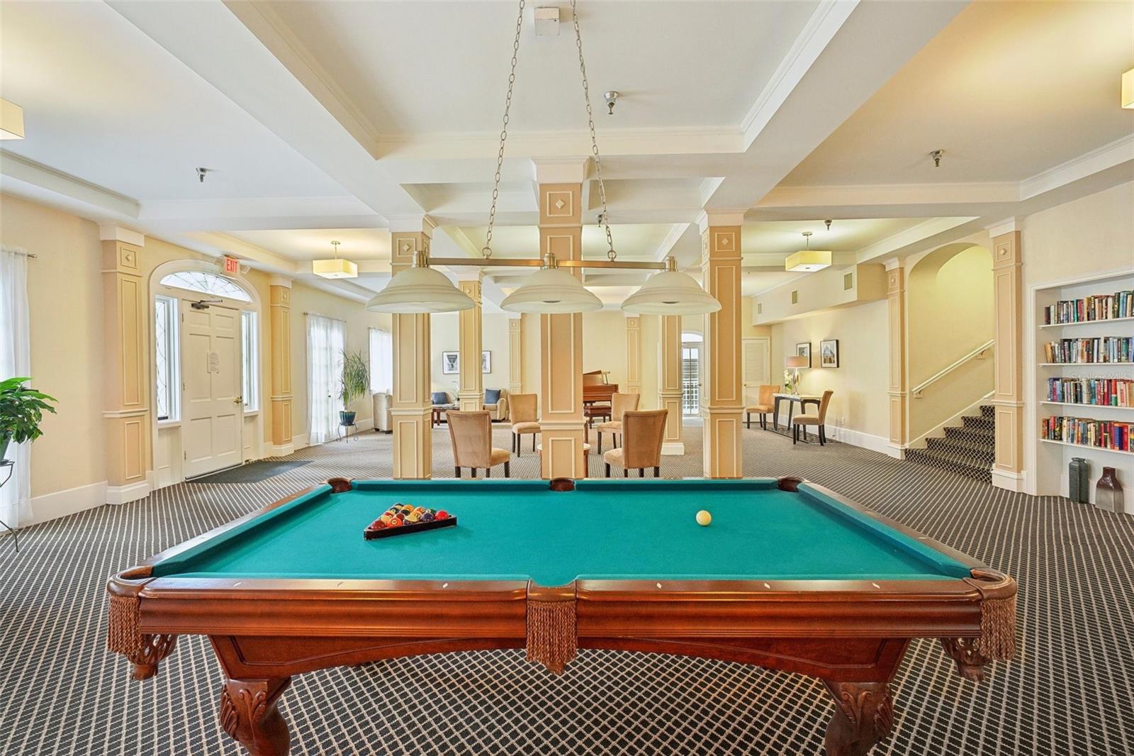 219 4TH AVE N #201, ST PETERSBURG, FL, 33701