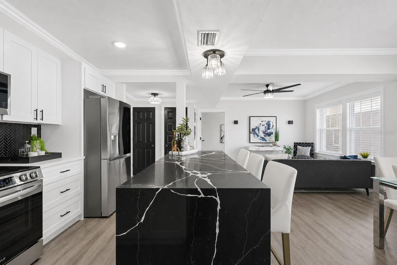 219 4TH AVE N #201, ST PETERSBURG, FL, 33701