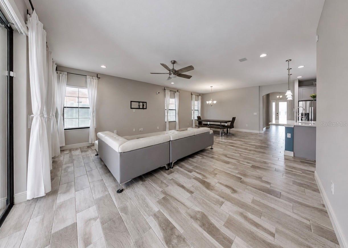 13121 FOXTAIL FERN DR, RIVERVIEW, FL, 33579