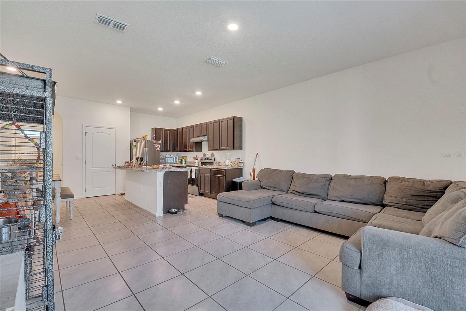 1394 YELLOW FINCH DR, DAVENPORT, FL, 33837