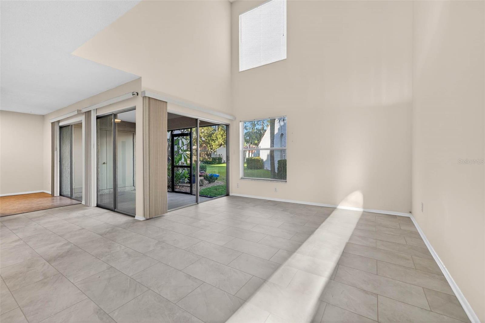 4843 NAPOLI CT NE, ST PETERSBURG, FL, 33703