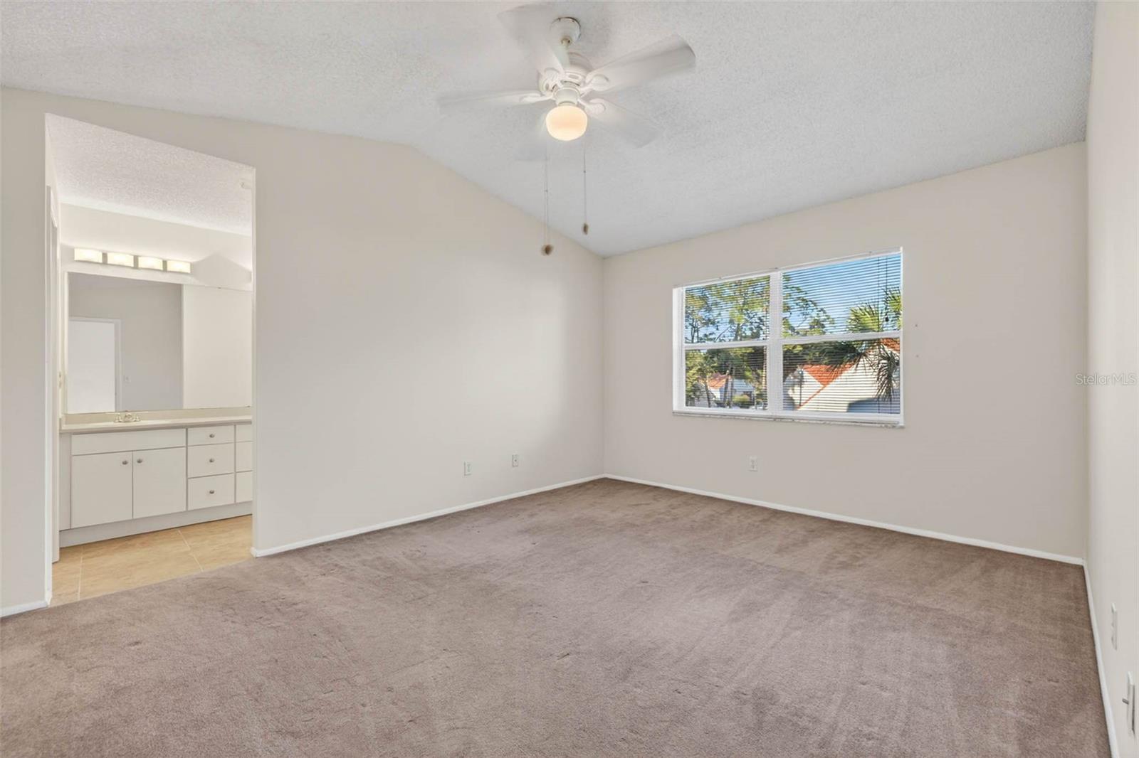 4843 NAPOLI CT NE, ST PETERSBURG, FL, 33703