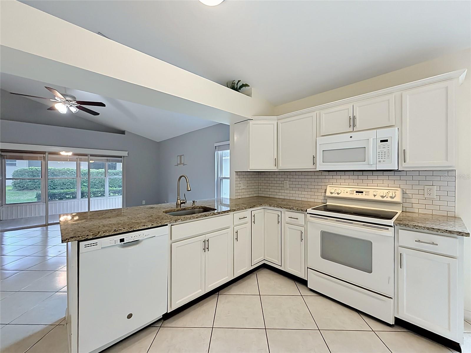 3811 WESTERHAM DR, CLERMONT, FL, 34711