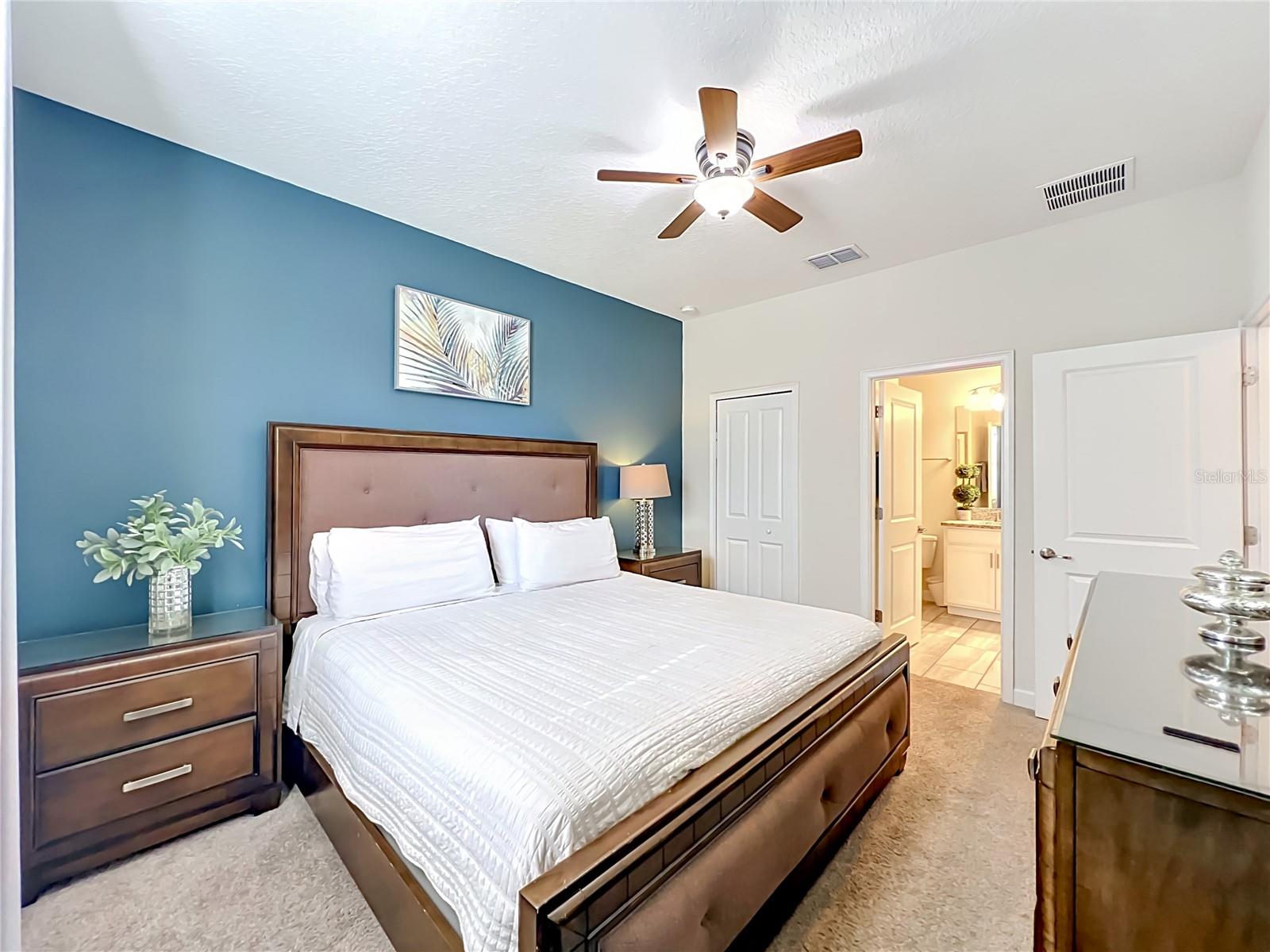 1505 ROLLING FAIRWAY DR, DAVENPORT, FL, 33896