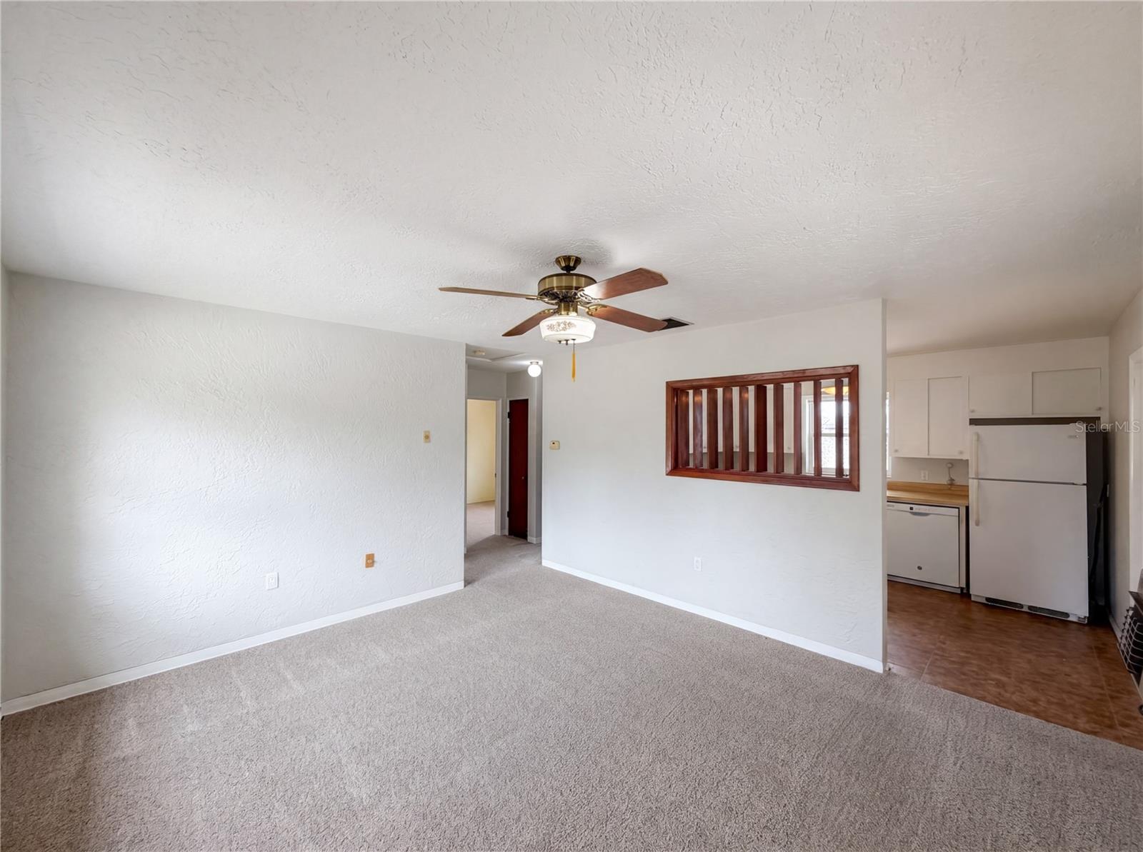 1215 CARLTON AVE, LAKE WALES, FL, 33853