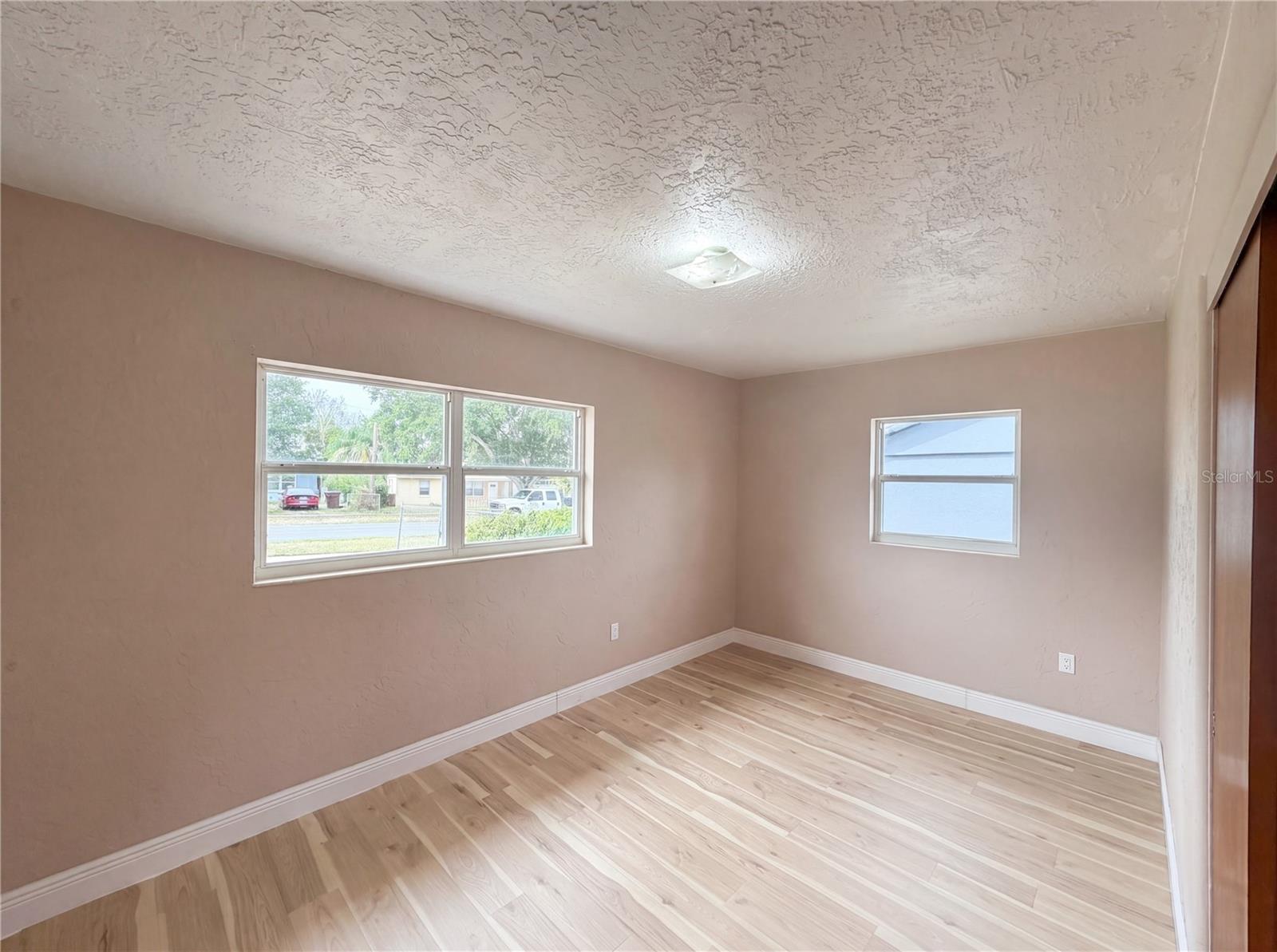 1215 CARLTON AVE, LAKE WALES, FL, 33853