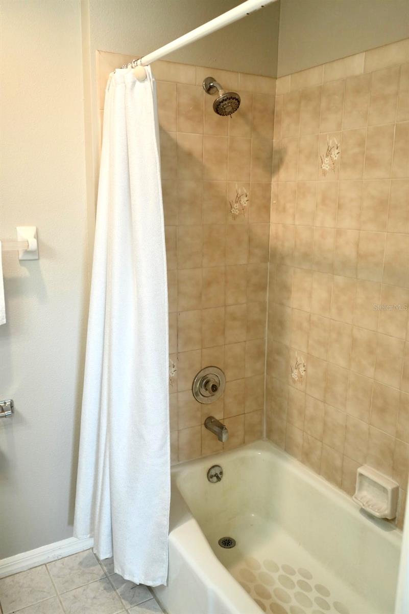 10046 CHARLEMONT AVE, ENGLEWOOD, FL, 34224