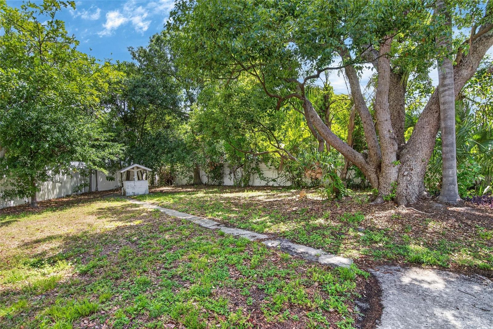 2115 EUCLID CIR E, CLEARWATER, FL, 33764