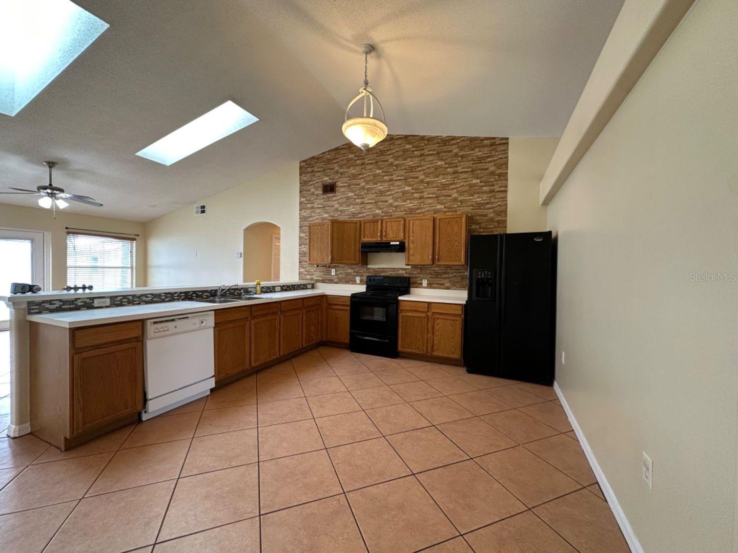 857 BLANC CT, KISSIMMEE, FL, 34759