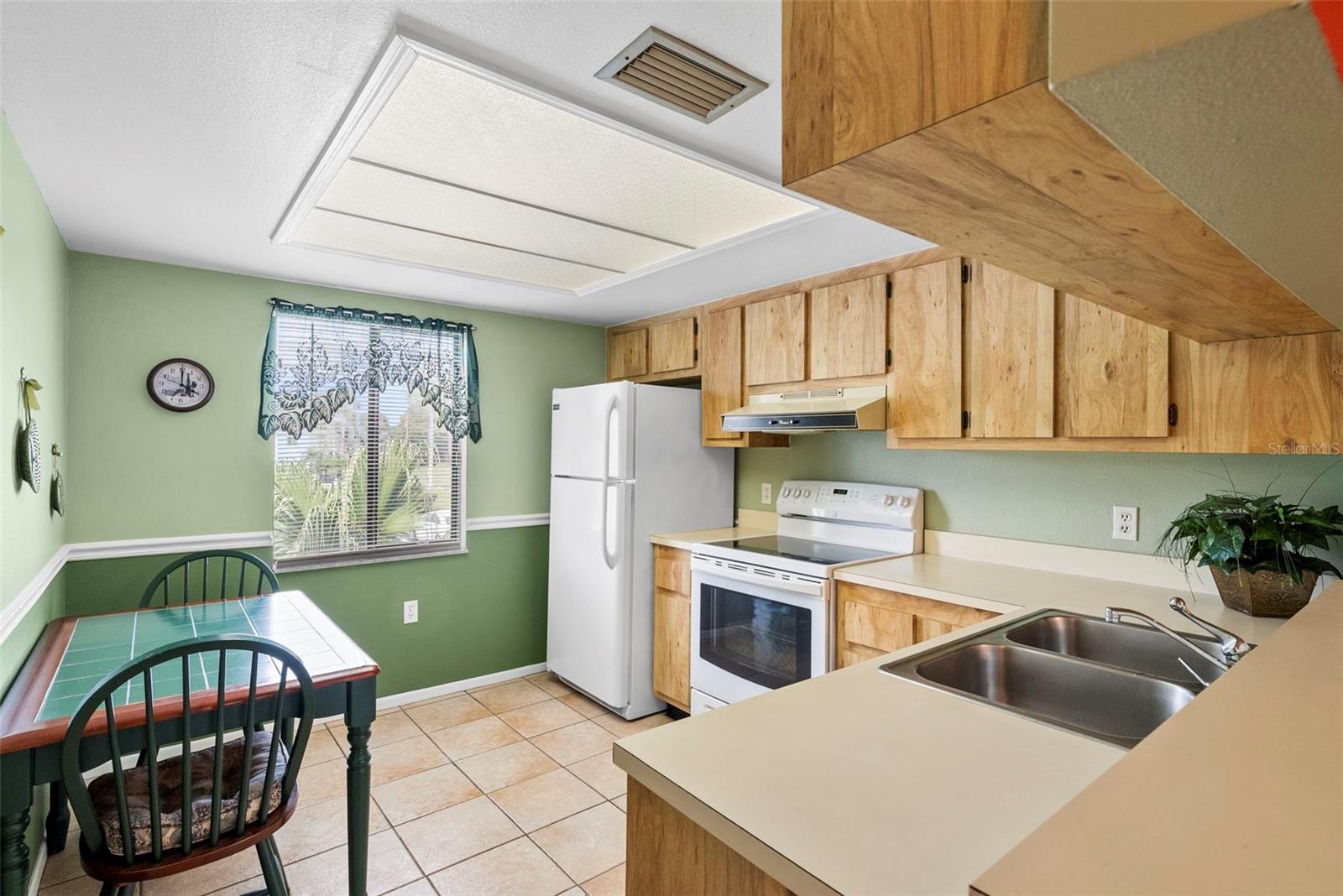 106 W CYPRESS CT #106, OLDSMAR, FL, 34677
