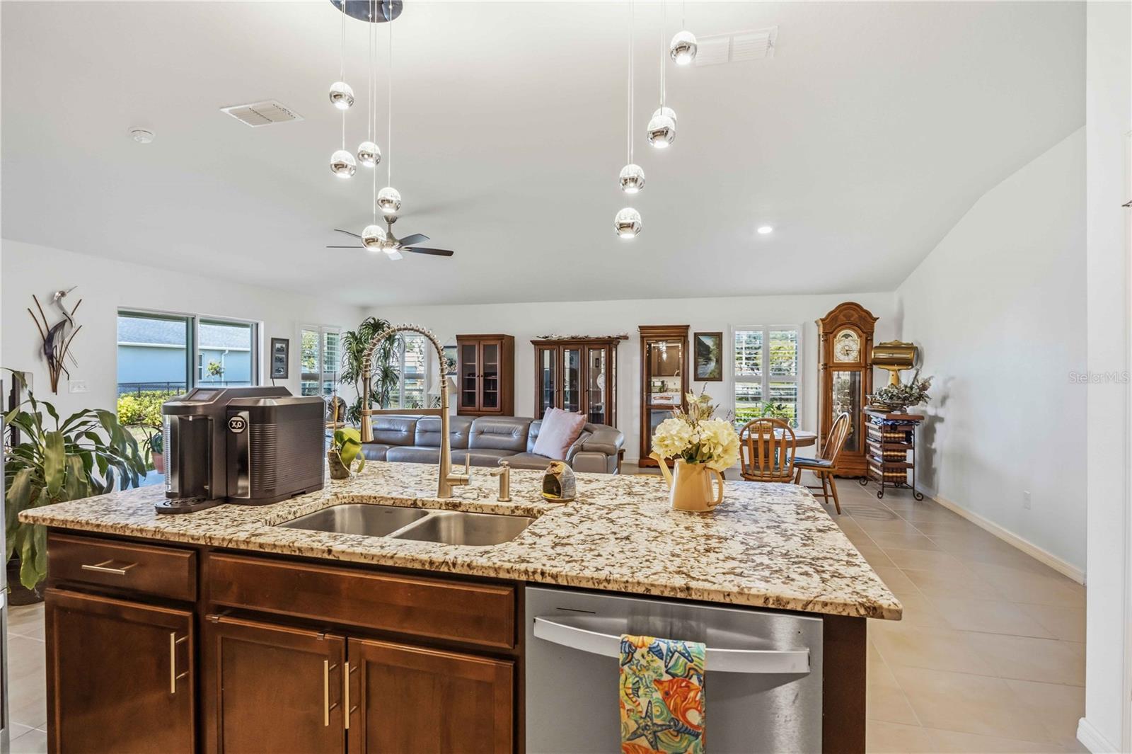 3576 74TH AVENUE CIR E, SARASOTA, FL, 34243