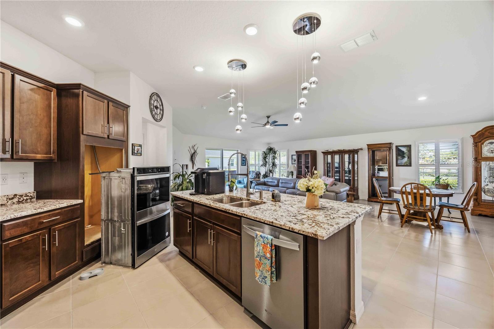 3576 74TH AVENUE CIR E, SARASOTA, FL, 34243