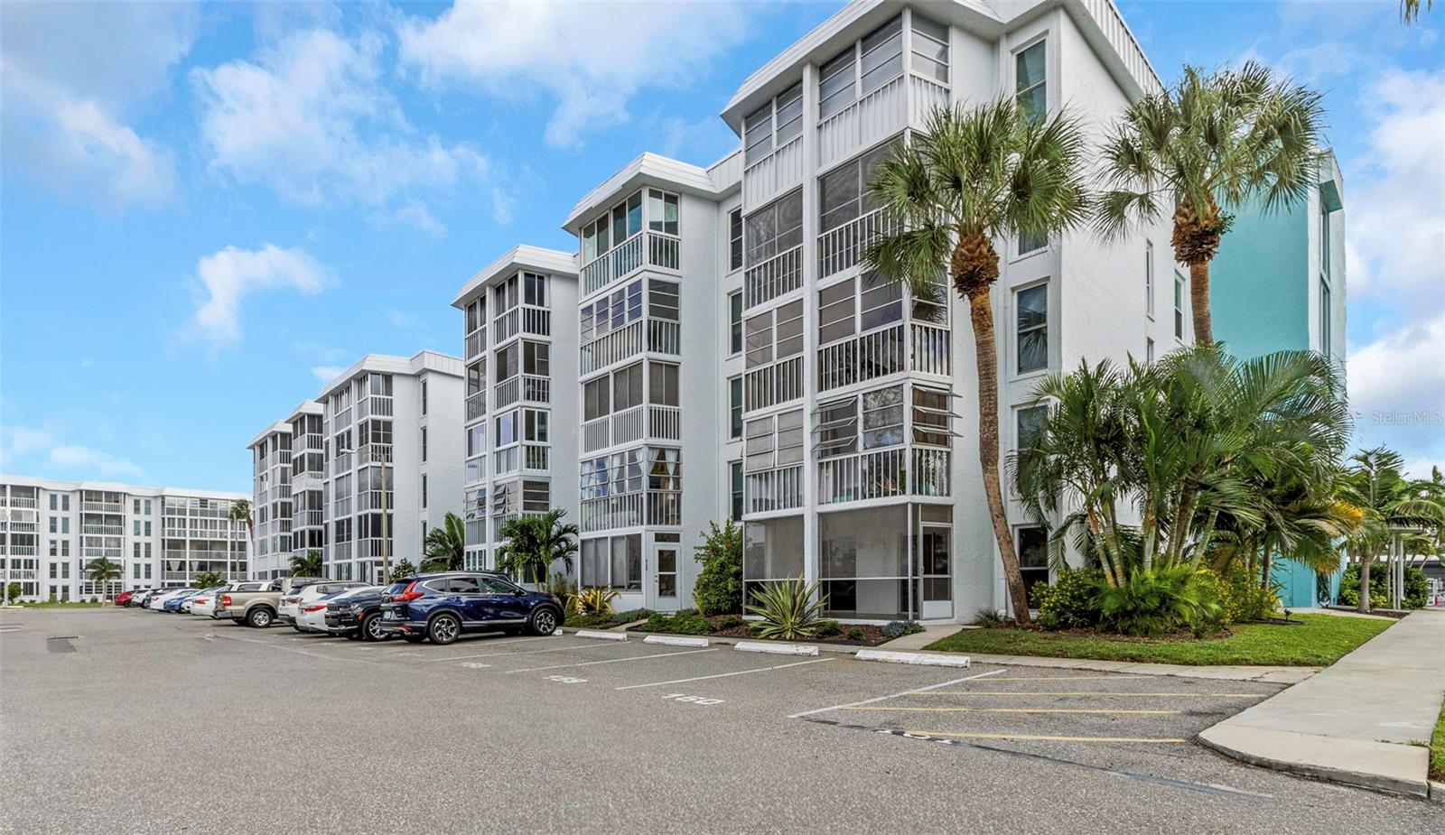 4910 38TH WAY S #111, ST PETERSBURG, FL, 33711