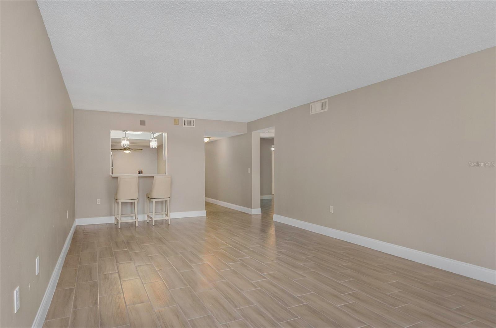 4910 38TH WAY S #111, ST PETERSBURG, FL, 33711