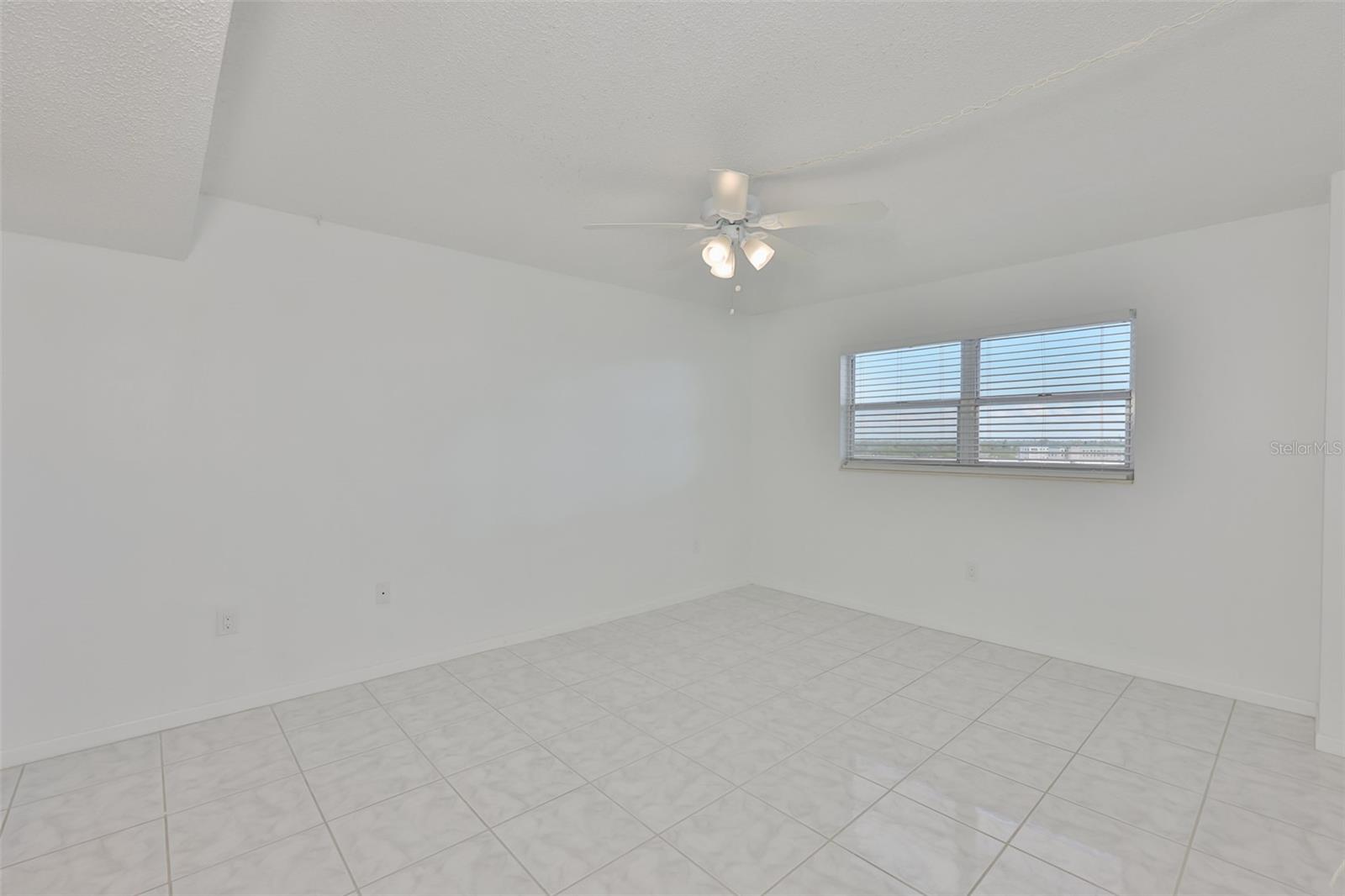 5980 SHORE BLVD S #907, GULFPORT, FL, 33707