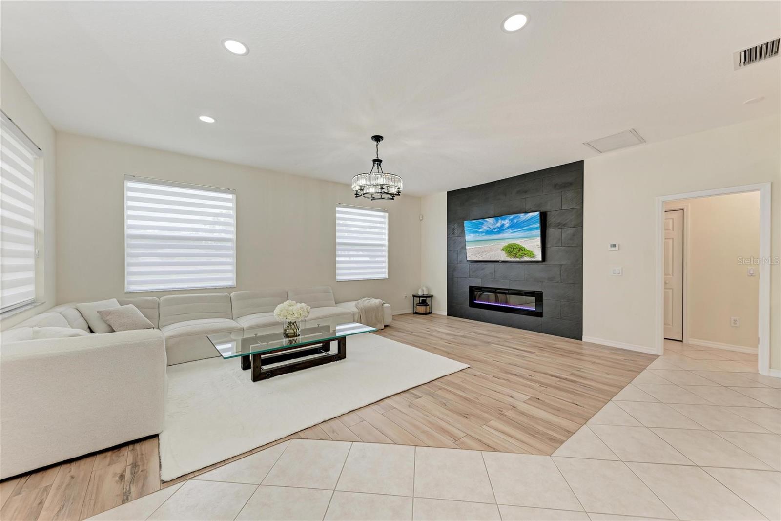 7327 38TH COURT EAST, SARASOTA, FL, 34243